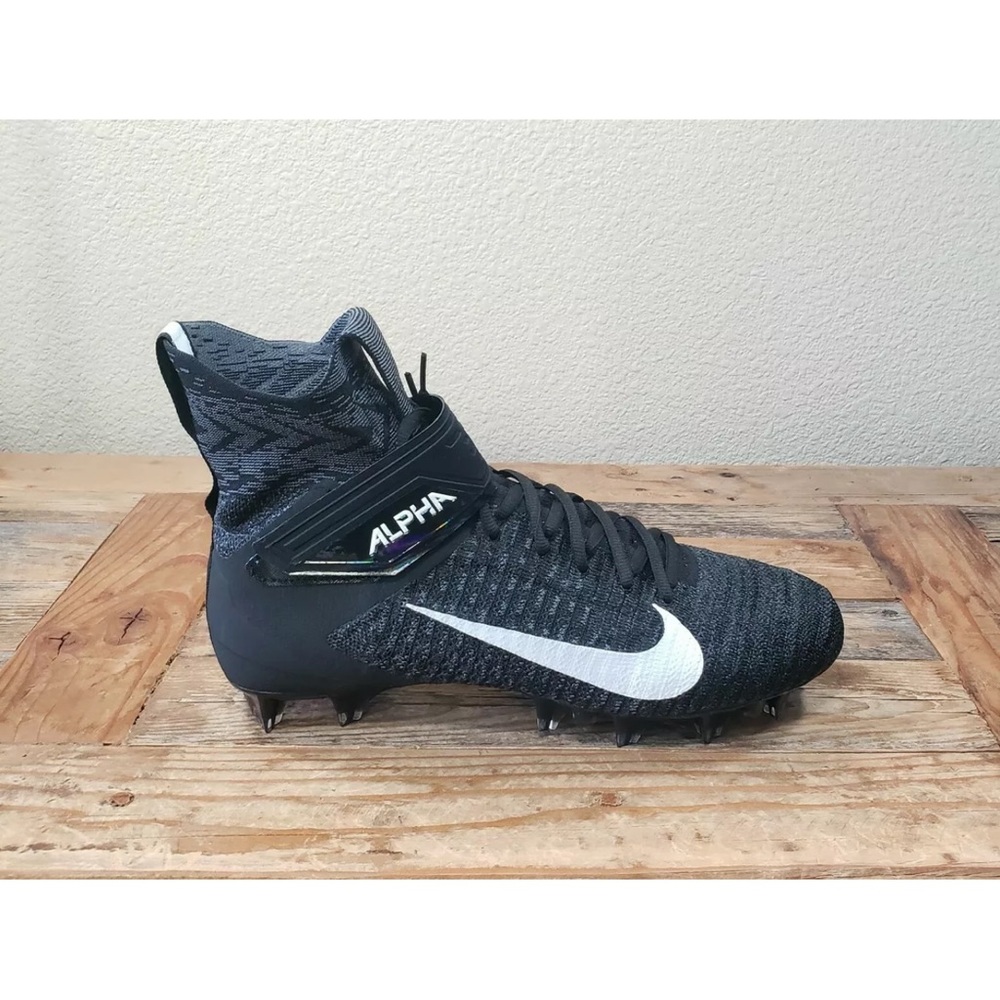 Nike Alpha Menace Elite 2 Flyknit Football Cleats Men's 8 Black